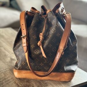 AUTHENTIC 80's LOUIS VUITTON NOÉ BUCKET BAG